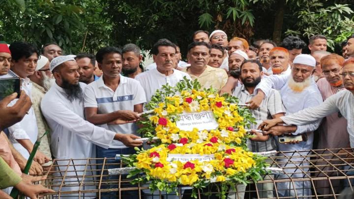 আ'লীগের রাজনীতি করার কোন অধিকার নেই : খায়রুল কবির খোকন