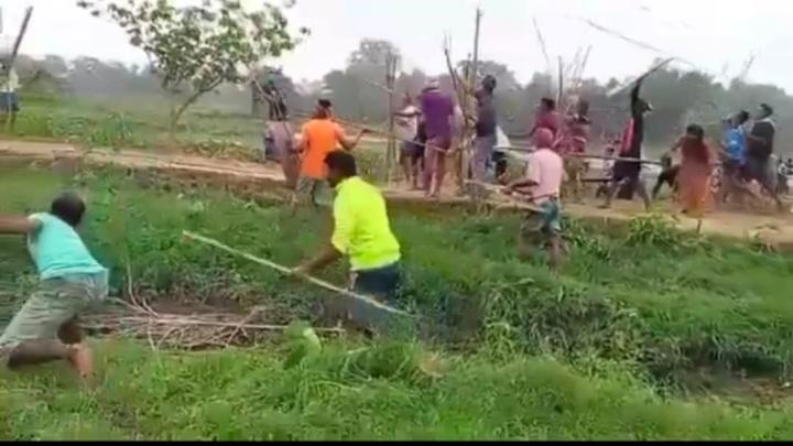 রায়পুরায় আধিপত্য বিস্তারে আ'লীগের দুই পক্ষের সংঘর্ষে ১ জন নিহত 